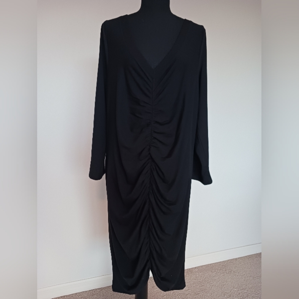 Torrid Black Bodycon Long Sleeve Dress Size 2 (18/20) NWT